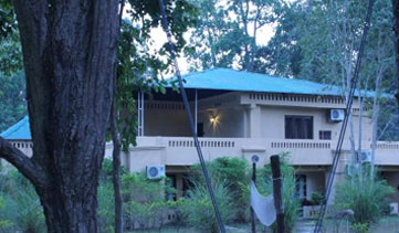 asteya resort kanha